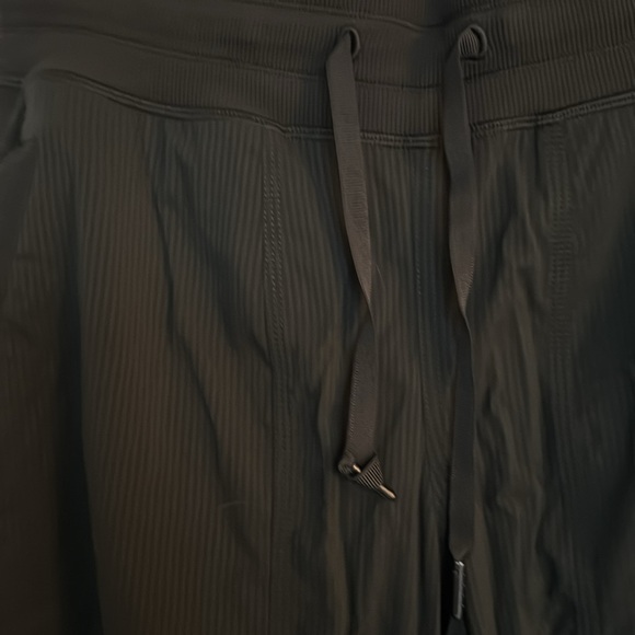 EUC lululemon dance studio pant lined - olive - Picture 2 of 2